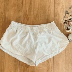 lululemon athletica White Running Shorts 2.5” Seam Low Rise Waist